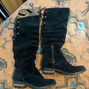 Sorel heeled Suede tall boots.